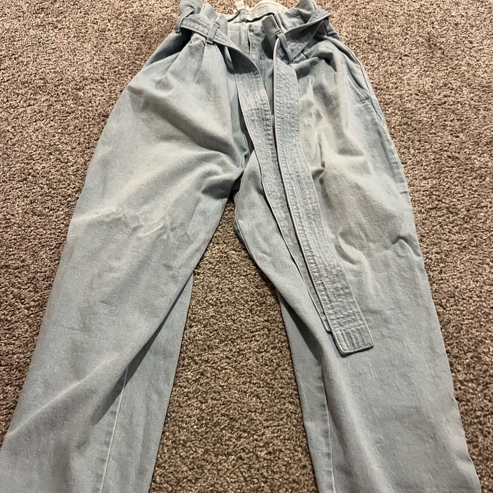 Paper bag jeans